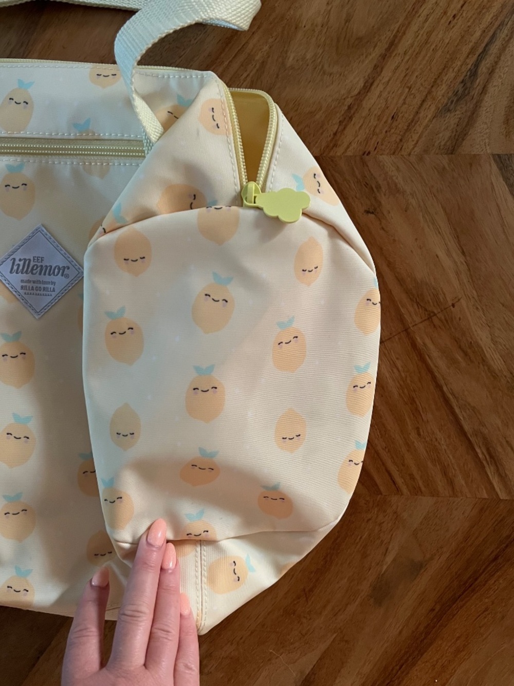 Lemon Duffle Bag - Picture 3 of 5